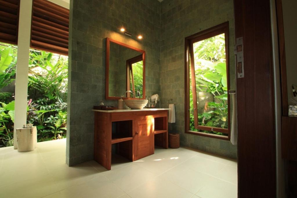 Villa Sutra เปมูเตรัน ห้อง รูปภาพ